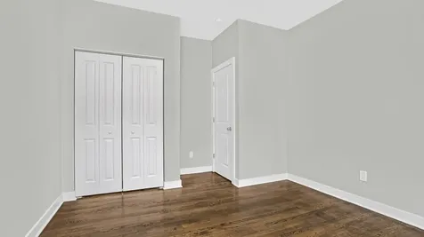 3903 West Shakespeare Avenue Chicago IL 60647
