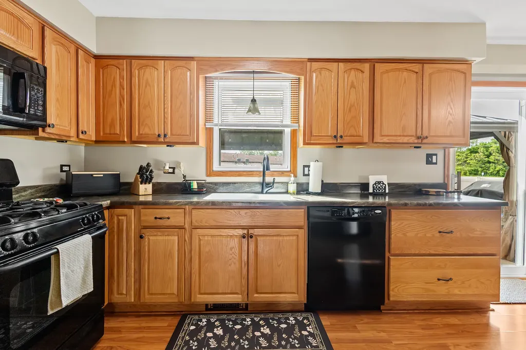 11126 Kimberly Trail Mokena IL 60448