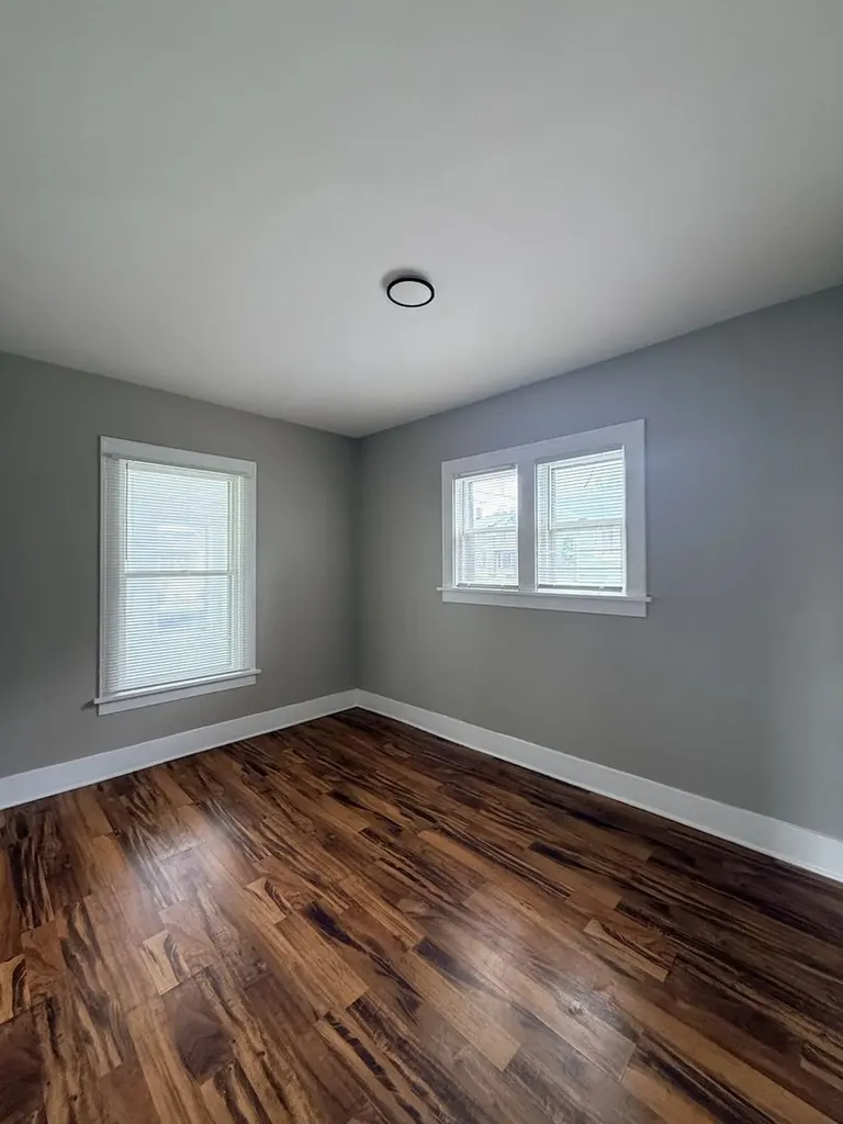 705 North Avenue Aurora IL 60505