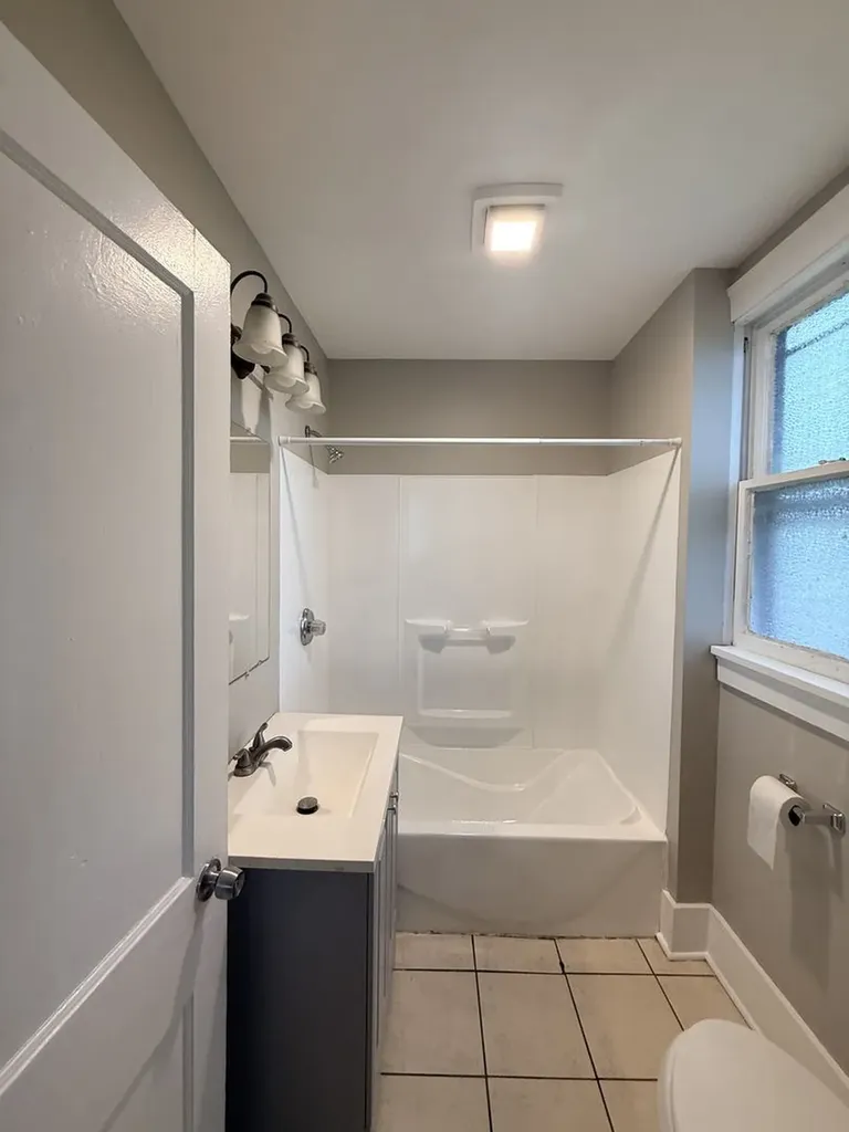 705 North Avenue Aurora IL 60505