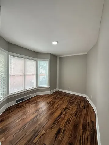 705 North Avenue Aurora IL 60505