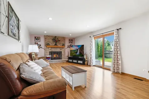 338 Wild Rose Lane Romeoville IL 60446