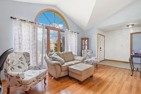 338 Wild Rose Lane Romeoville IL 60446