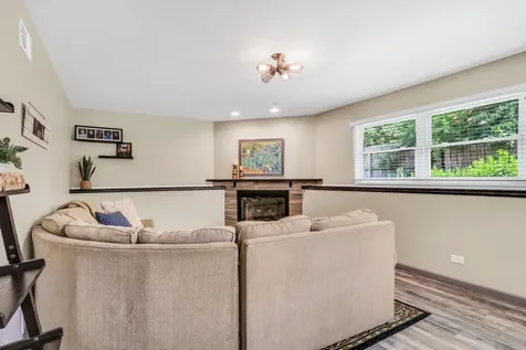 4431 Raven Court Gurnee IL 60031