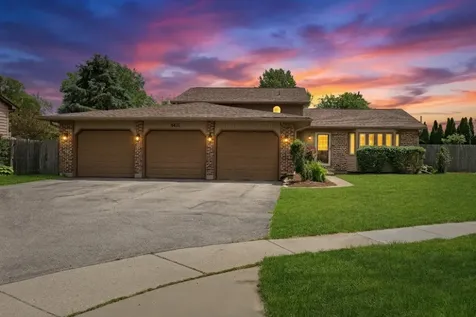 4431 Raven Court Gurnee IL 60031