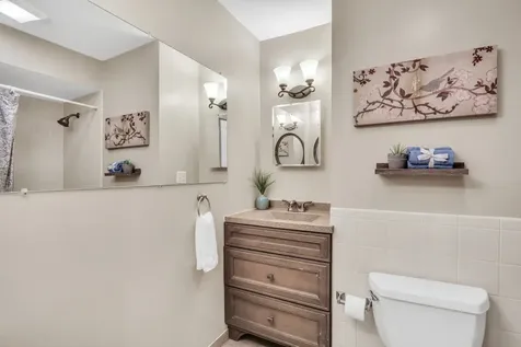4431 Raven Court Gurnee IL 60031