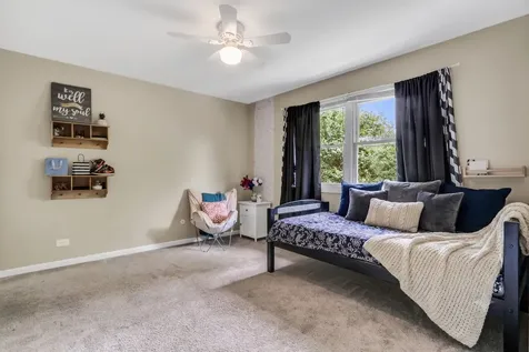 4431 Raven Court Gurnee IL 60031