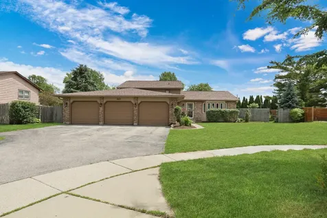 4431 Raven Court Gurnee IL 60031