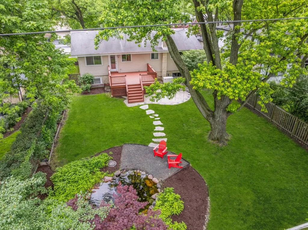 409 Brookside Drive Wilmette IL 60091