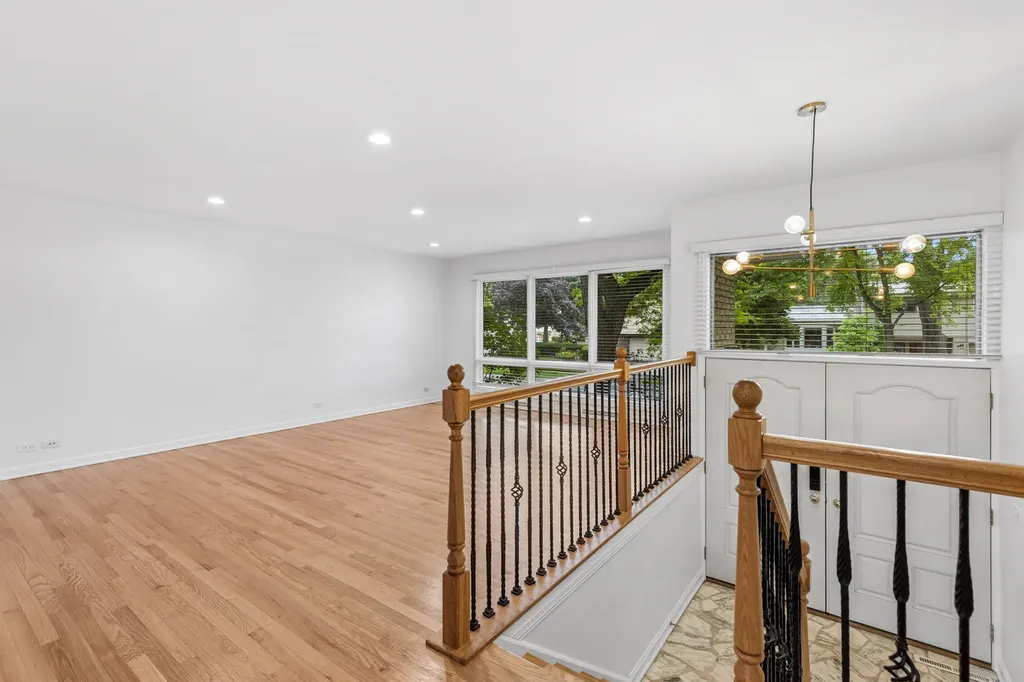 409 Brookside Drive Wilmette IL 60091