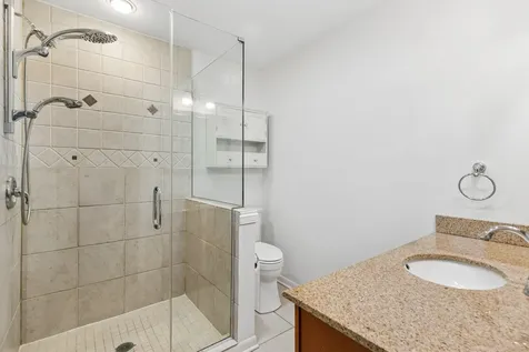 409 Brookside Drive Wilmette IL 60091