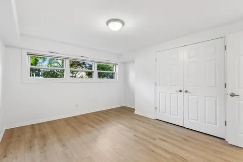 409 Brookside Drive Wilmette IL 60091