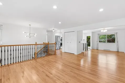 409 Brookside Drive Wilmette IL 60091
