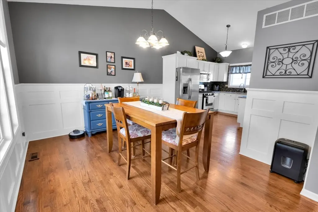 1410 Martin Court Plainfield IL 60586