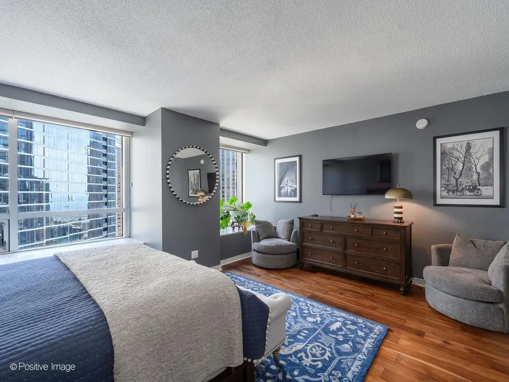 512 North Mcclurg Court Chicago IL 60611
