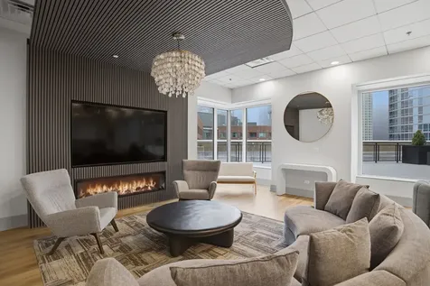 512 North Mcclurg Court Chicago IL 60611