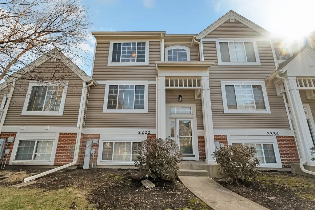 2222 Daybreak Drive Aurora IL 60503