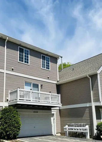 2222 Daybreak Drive Aurora IL 60503