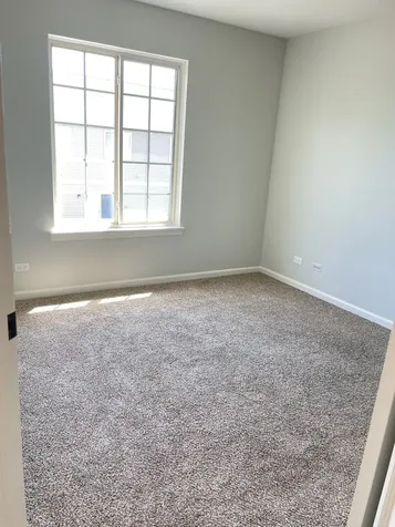 2222 Daybreak Drive Aurora IL 60503
