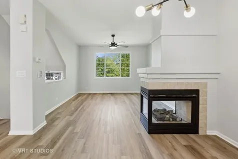 2222 Daybreak Drive Aurora IL 60503