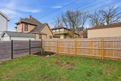104 East Division Street Lemont IL 60439