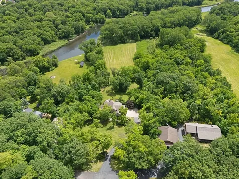 26010 West Airport Road Minooka IL 60447