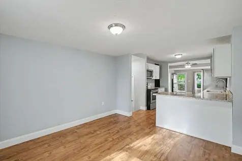 1201 South Wright Street Bloomington IL 61701