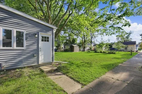 1201 South Wright Street Bloomington IL 61701