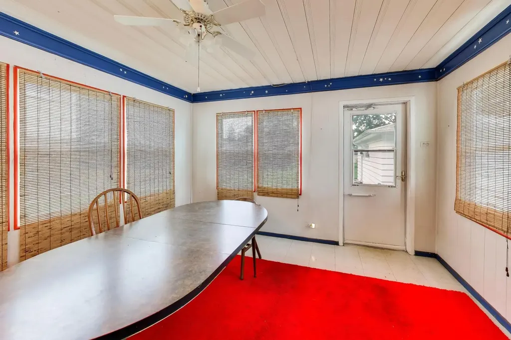 403 North Yale Street Villa Park IL 60181