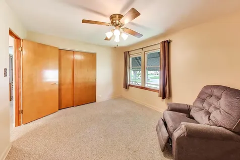 403 North Yale Street Villa Park IL 60181
