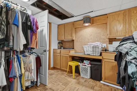1389 Valayna Drive Aurora IL 60504
