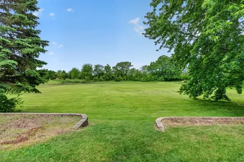 1389 Valayna Drive Aurora IL 60504