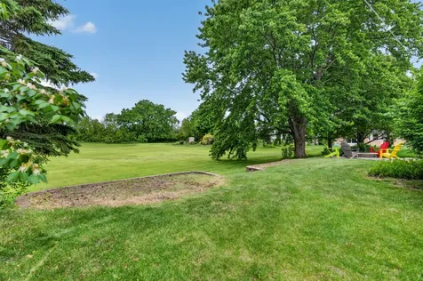 1389 Valayna Drive Aurora IL 60504