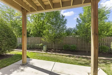 821 West Chase Lane Palatine IL 60067