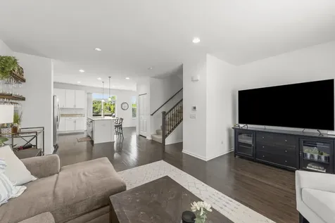821 West Chase Lane Palatine IL 60067