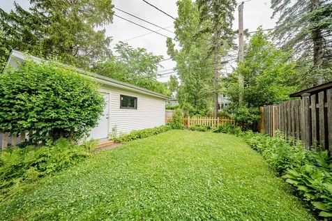 26 East Woodland Road Lake Bluff IL 60044