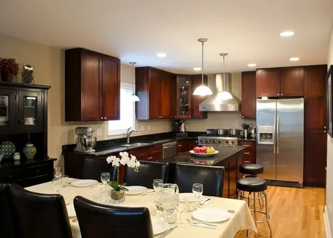 2534 North Marshfield Avenue Chicago IL 60614