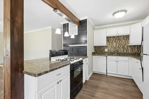 2606 Forestwood Drive Mchenry IL 60051