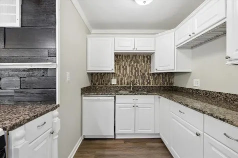 2606 Forestwood Drive Mchenry IL 60051