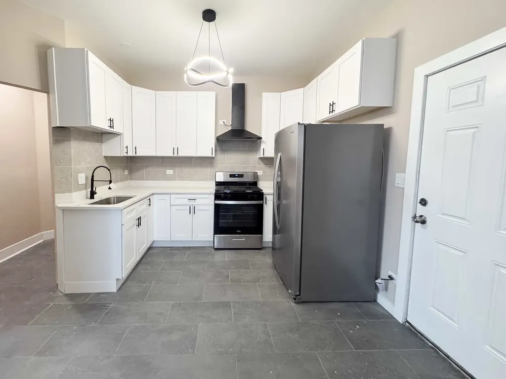 6640 South Union Avenue Chicago IL 60621