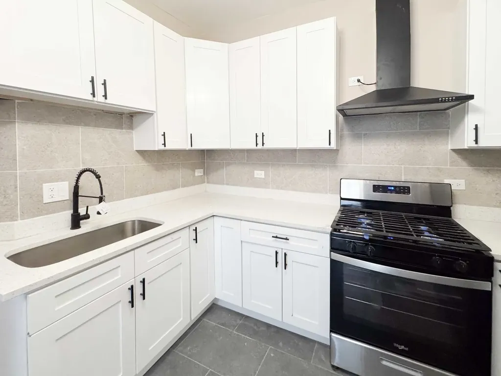 6640 South Union Avenue Chicago IL 60621