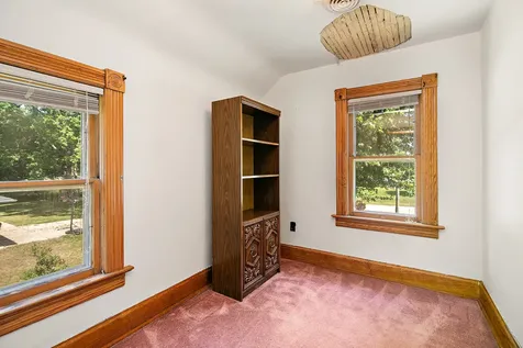 105 North Sixth Street Ashkum IL 60911