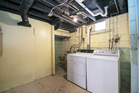 105 North Sixth Street Ashkum IL 60911