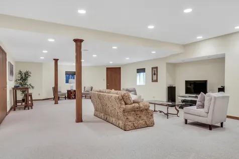 3011 Cyprus Court Buffalo Grove IL 60089
