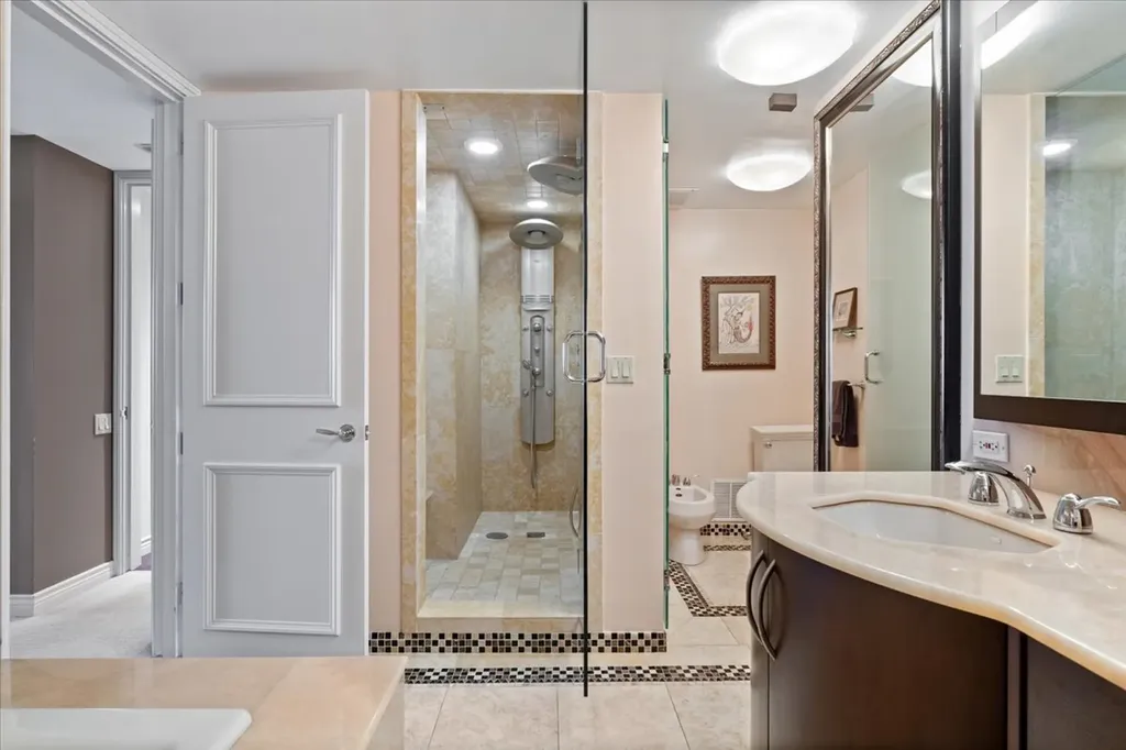 180 East Pearson Street Chicago IL 60611