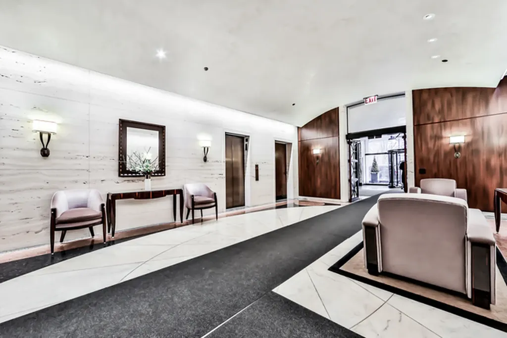 180 East Pearson Street Chicago IL 60611