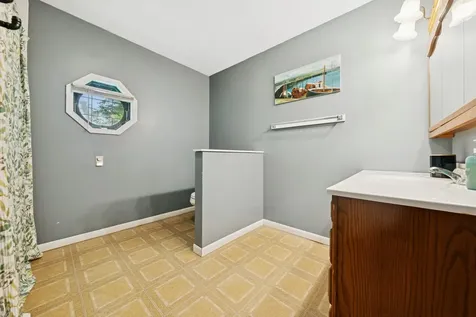 34 North Adams Street Oswego IL 60543