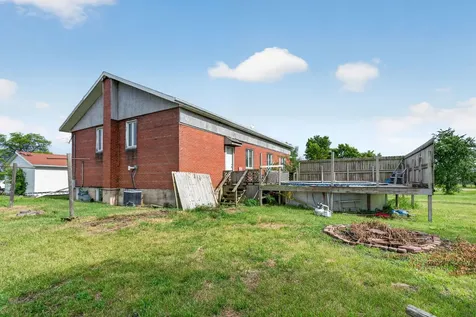 18015 North 2100 East Road Pontiac IL 61764