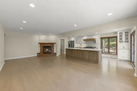 2717 Rolling Meadows Drive Naperville IL 60564