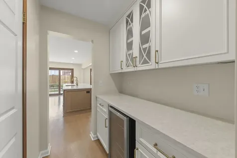 2717 Rolling Meadows Drive Naperville IL 60564